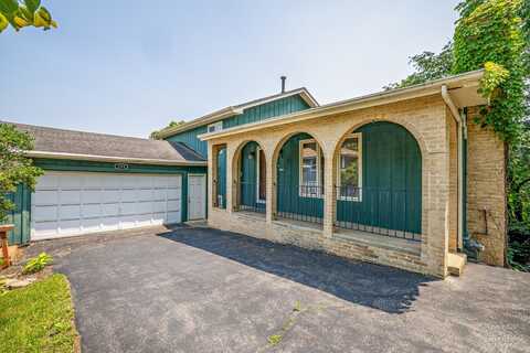 294 Apache Trail, Lake In The Hills, IL 60156
