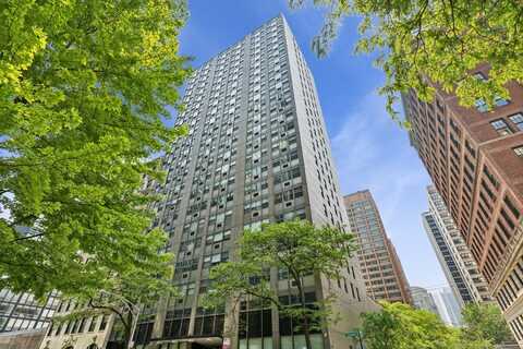 253 E DELAWARE Place, Chicago, IL 60611
