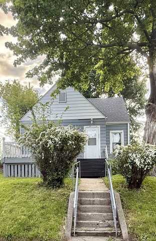 924 Lenox Avenue, Waukegan, IL 60085