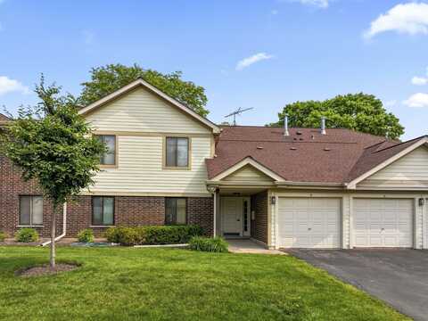 840 E Coach Road, Palatine, IL 60074