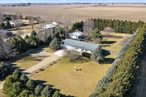 4461 N IL State Route 23, Leland, IL 60531