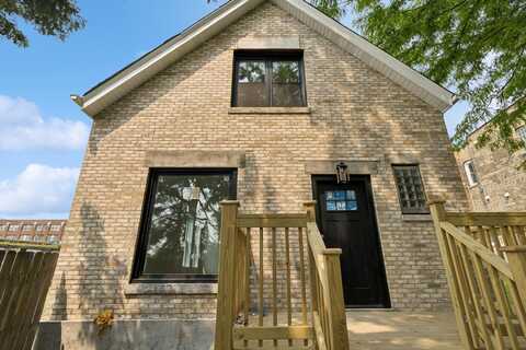 410 N TROY Avenue, Chicago, IL 60612