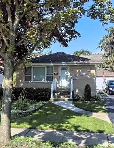324 Parkside Avenue, Itasca, IL 60143