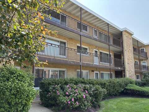 4925 N Harlem Avenue, Chicago, IL 60656
