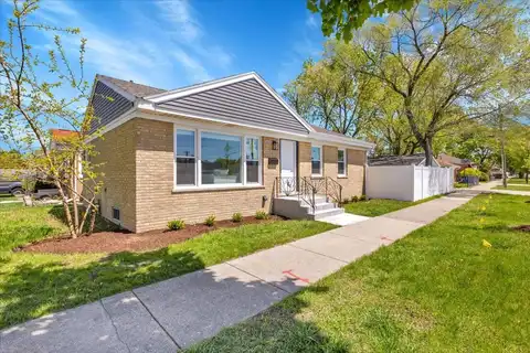 3601 Dora Street, Franklin Park, IL 60131