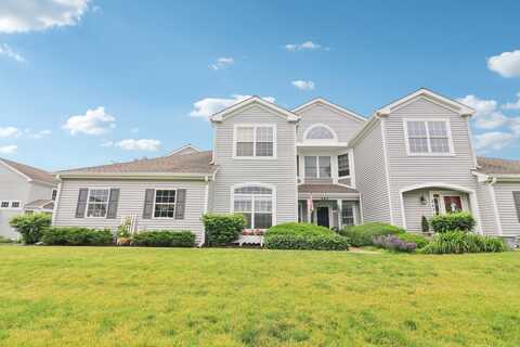 245 Grays Drive, Oswego, IL 60543