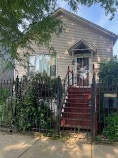 2168 N Rockwell Street, Chicago, IL 60647