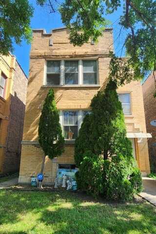 5330 W Foster Avenue, Chicago, IL 60630