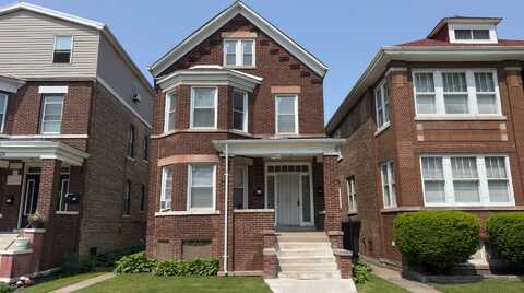 8420 S Manistee Avenue, Chicago, IL 60617