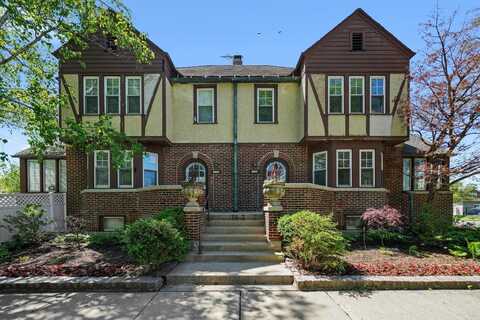 6948 35 Street, Berwyn, IL 60402