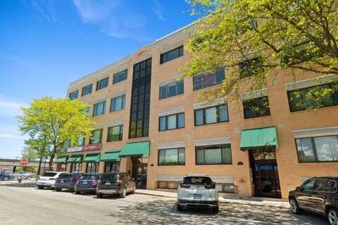 4751 N ARTESIAN Avenue, Chicago, IL 60625