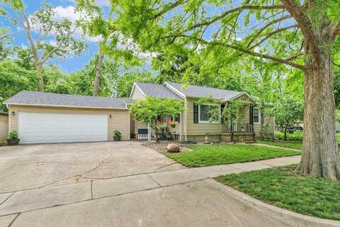 505 S Maple Street, Urbana, IL 61801