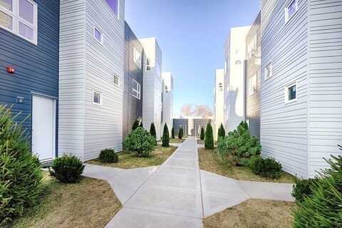 3634 W George Street, Chicago, IL 60618