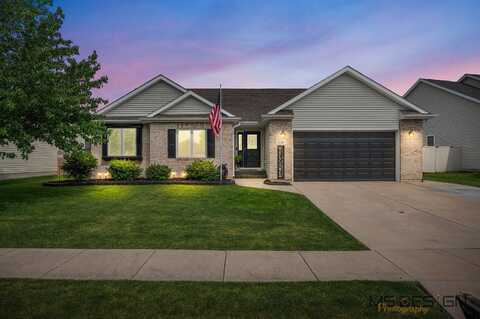 1125 Oxford Circle, Sycamore, IL 60178