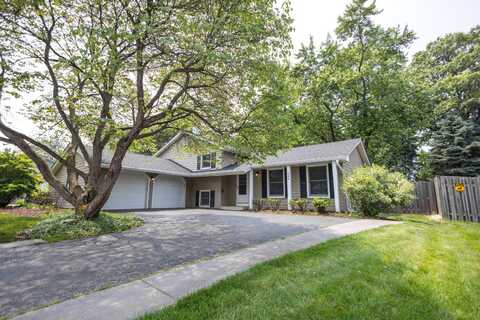 0n244 Peter Road, Winfield, IL 60190