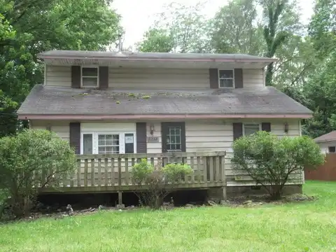 2238 Oakwood Avenue, Danville, IL 61832