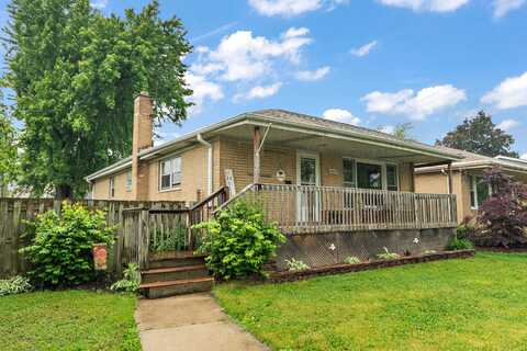 15058 Tripp Avenue, Midlothian, IL 60445