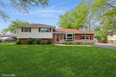 25w251 Highview Drive, Naperville, IL 60563