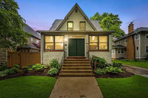 606 N Brainard Avenue, La Grange Park, IL 60526