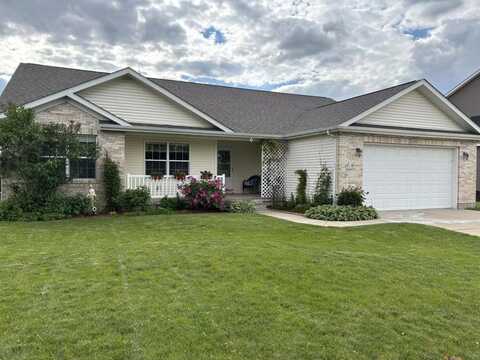 415 S Joliet Street, Maple Park, IL 60151
