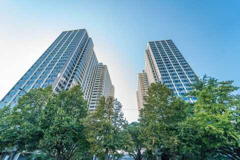 4250 N Marine Drive, Chicago, IL 60613