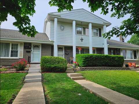 7108 Niles Avenue, Niles, IL 60714