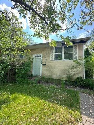 1764 ROSS CREScent, Sauk Village, IL 60411