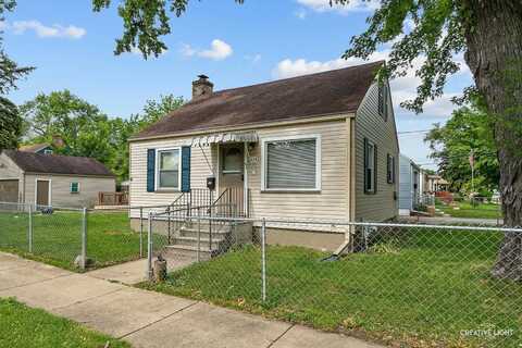 424 Howard Avenue, Aurora, IL 60506