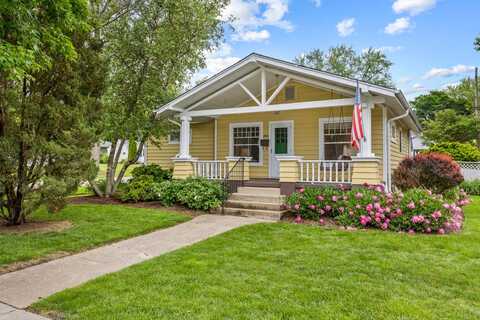 604 Jackson Avenue, Saint Charles, IL 60174
