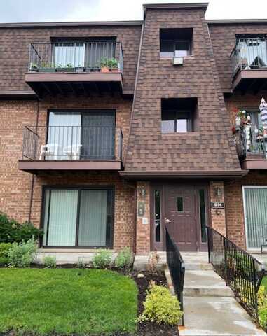 614 Cobblestone Circle, Glenview, IL 60025