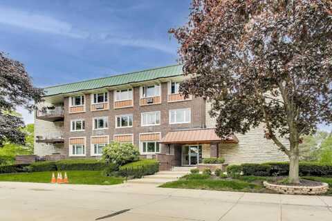 2700 E Bel Aire Drive, Arlington Heights, IL 60004