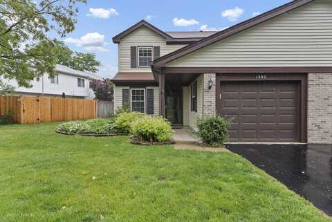 1302 OAK VALLEY Drive, Cary, IL 60013