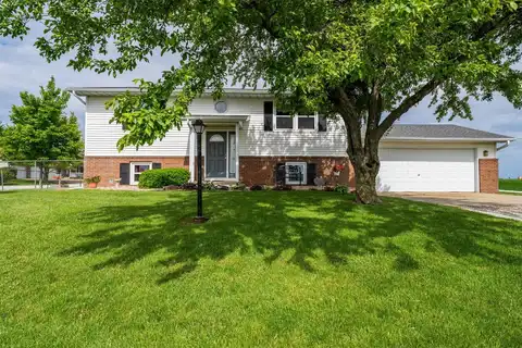 302 Western Avenue, Gridley, IL 61744