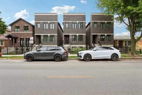 3305 S Racine Avenue, Chicago, IL 60608