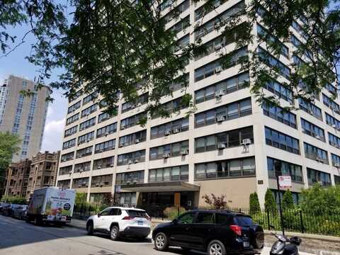 4180 N Marine Drive, Chicago, IL 60613