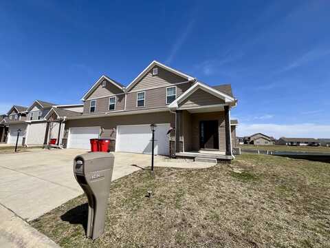 1320 Myrtle Beach Avenue, Champaign, IL 61822