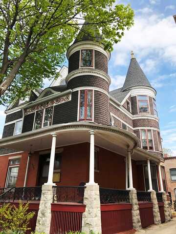 420 N Marion Street, Oak Park, IL 60302