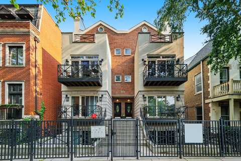 2031 W Saint Paul Avenue, Chicago, IL 60647