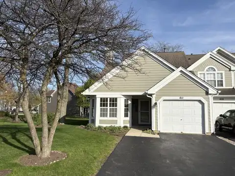 611 Kingsbridge Drive, Carol Stream, IL 60188