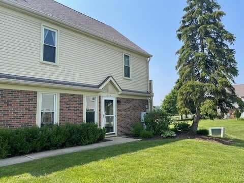 304 University Lane, Elk Grove Village, IL 60007