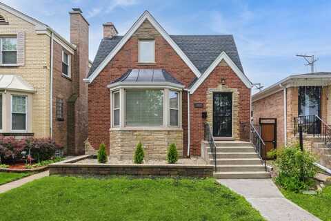 5938 N Sacramento Avenue, Chicago, IL 60659