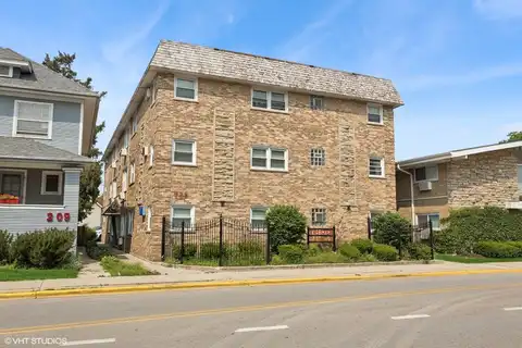 205 Circle Avenue, Forest Park, IL 60130