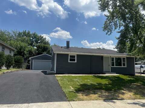 805 Monroe Avenue, Carpentersville, IL 60110