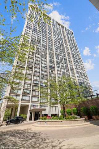 5455 N Sheridan Road, Chicago, IL 60640