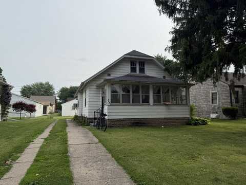 507 W 12th Street, Sterling, IL 61081