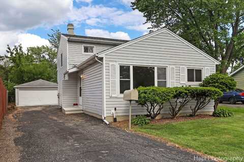 517 Grandview Drive, Round Lake Park, IL 60073