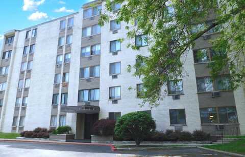 9740 S Pulaski Road, Oak Lawn, IL 60453