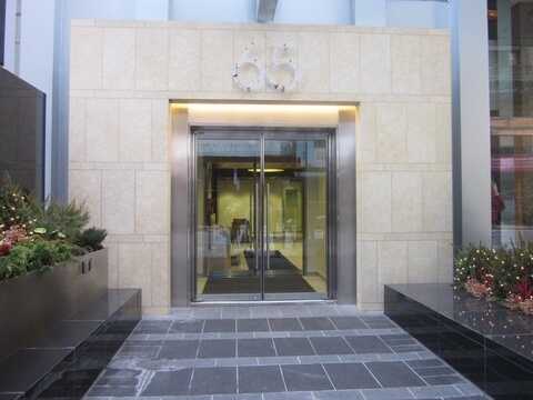 65 E MONROE Street, Chicago, IL 60603