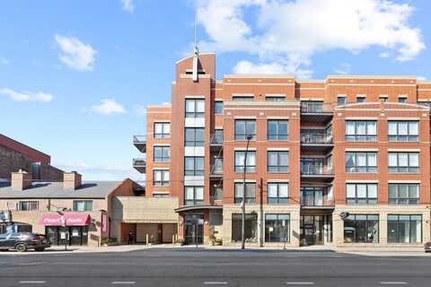 2700 N Halsted Street, Chicago, IL 60614