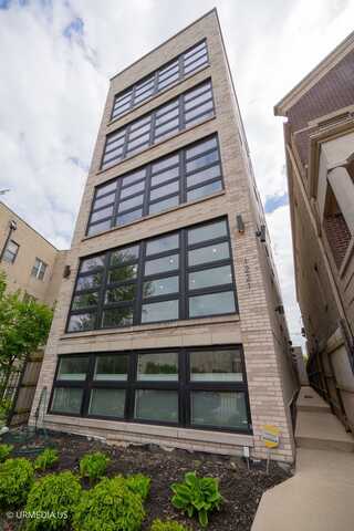 1221 E 46th Street, Chicago, IL 60653